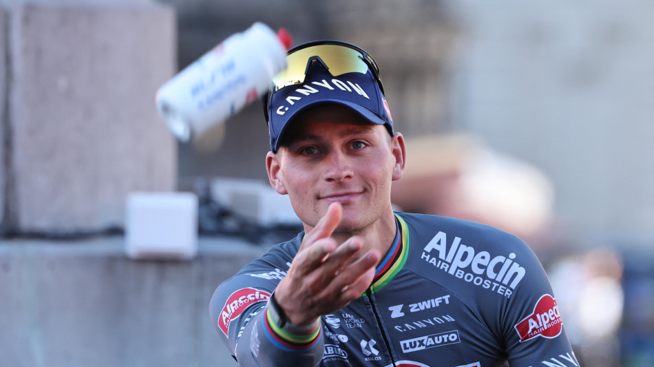 Tour: Van der Poel vince la seconda tappa ed è maglia gialla