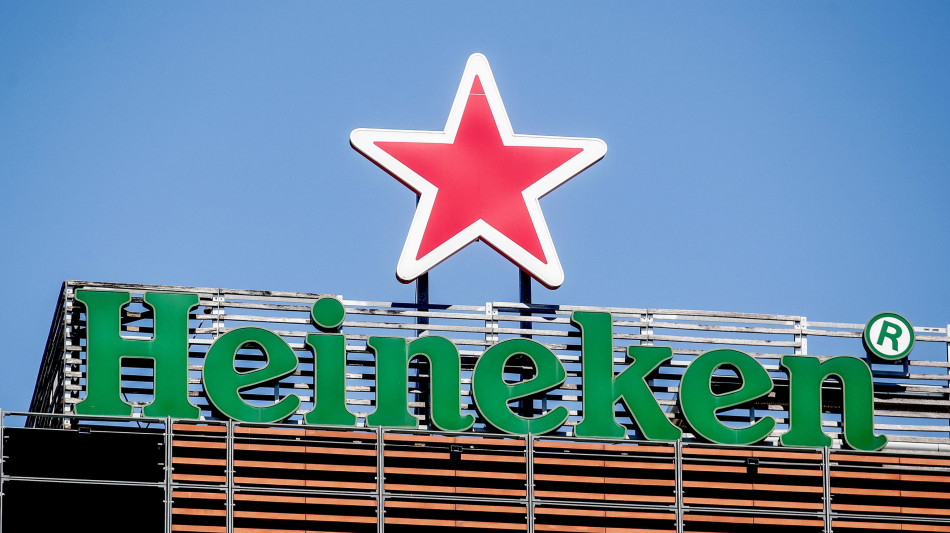 Heineken taglier&agrave; tra i 5.000 e i 6.000 posti di lavoro nei prossimi due anni