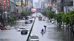Bangkok floods send thousands into shelters after days of rain
