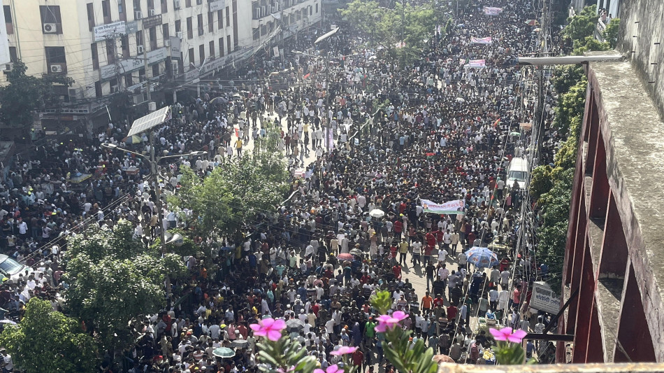 Muhammad Yunus torner&agrave; in Bangladesh domani
