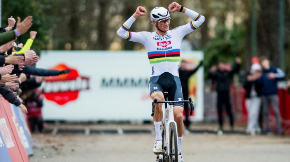 Cyclo-cross: nouveau succ&egrave;s de Mathieu van der Poel 