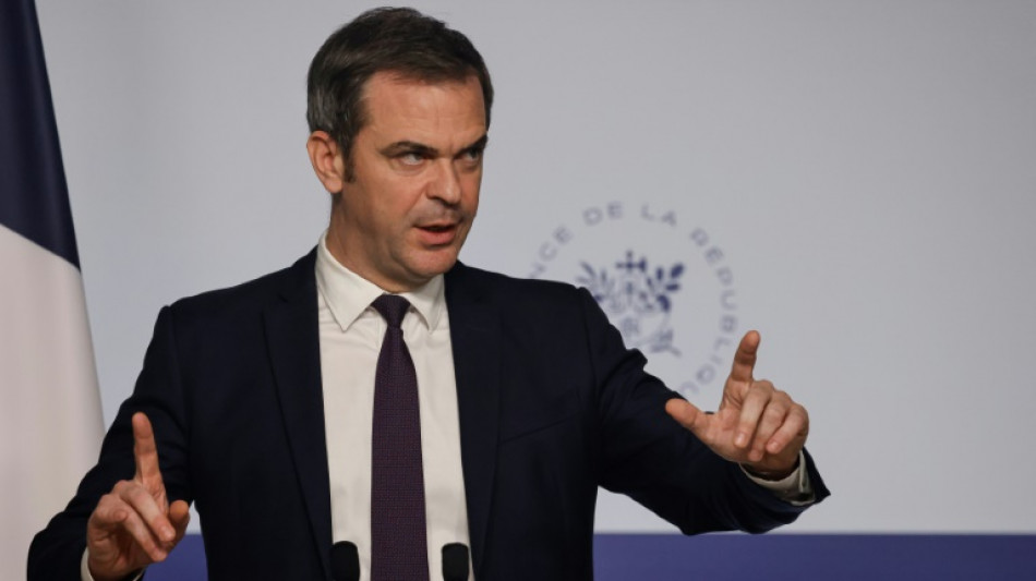 Reprise &eacute;pid&eacute;mique en Chine: une "inqui&eacute;tude l&eacute;gitime", les tests appliqu&eacute;s "sans ciller", dit V&eacute;ran