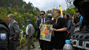 Equateur: la famille du candidat assassin&eacute; porte plainte contre le gouvernement