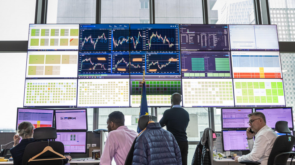 Borsa: l'Europa parte poco mossa, Francoforte &egrave; invariata