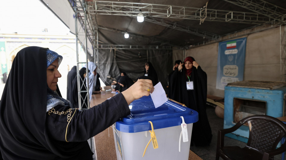 Affluenza alle presidenziali in Iran al 40%,mai cos&igrave; bassa