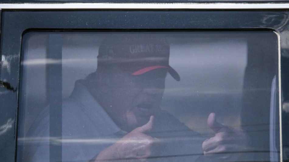 Inculp&eacute;, Trump va s'exprimer en Floride mardi soir et se pr&eacute;pare &agrave; la "bataille"