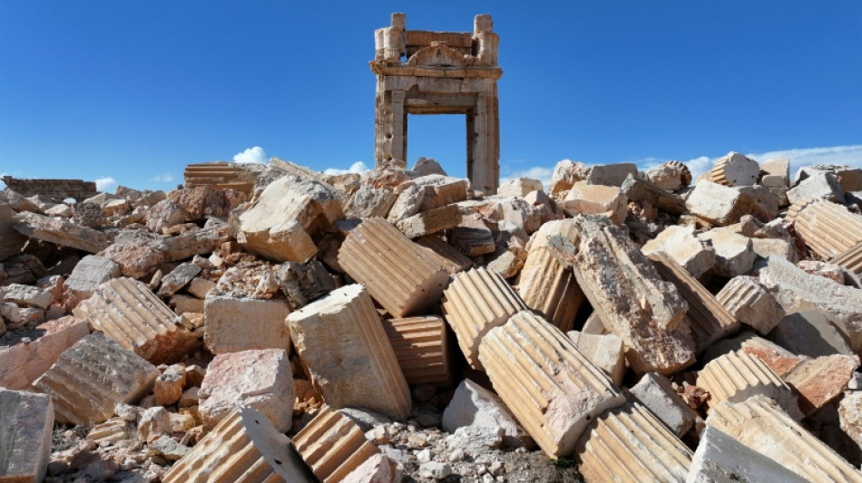 US troops in Syria killed in alleged IS ambush