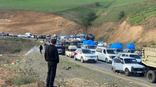 Le Nagorny Karabakh se d&eacute;peuple et compte ses morts