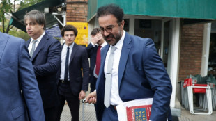Maradona podr&iacute;a haber mejorado con un diur&eacute;tico, dice un m&eacute;dico en el juicio por su muerte