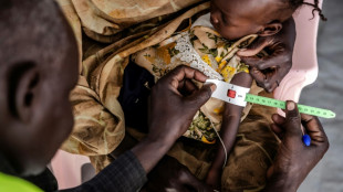Gel de l'aide américaine: au Soudan du Sud, mort sur la route pour des enfants du choléra