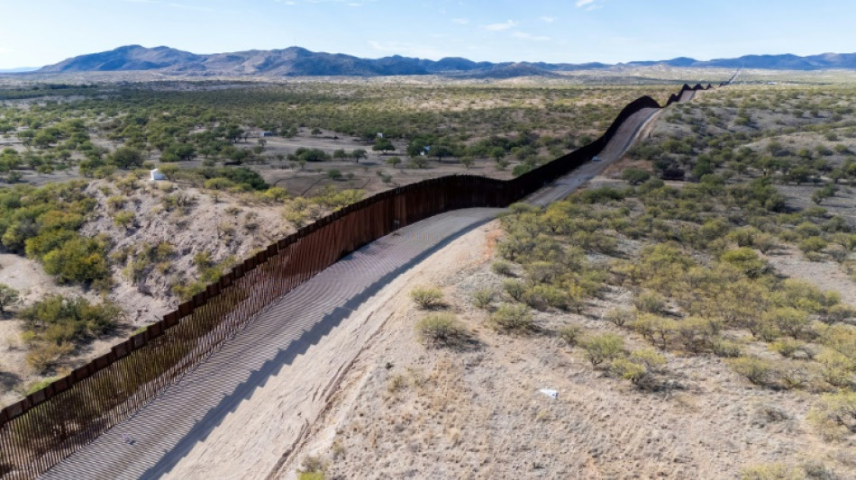 La gobernadora de Arizona env&iacute;a la Guardia Nacional a la frontera de EEUU