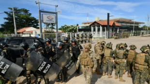 Governo da Bol&iacute;via militariza refinarias ap&oacute;s denunciar sabotagem