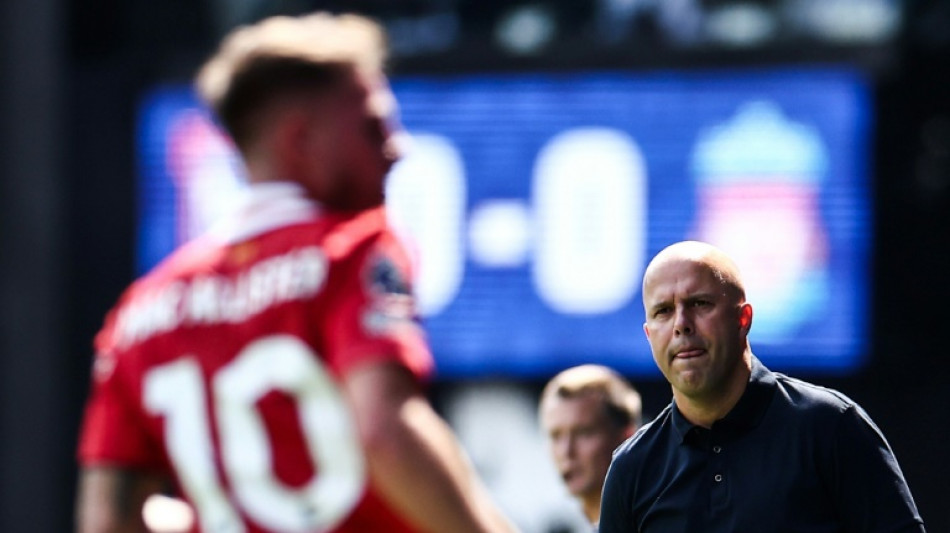 Liverpool inicia 'era Slot' com vit&oacute;ria por 2 a 0 sobre o Ipswich