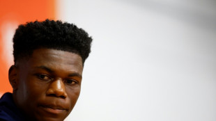 Foot: fracture du m&eacute;tatarse pour l'international fran&ccedil;ais du Real Madrid Aur&eacute;lien Tchouam&eacute;ni (club)
