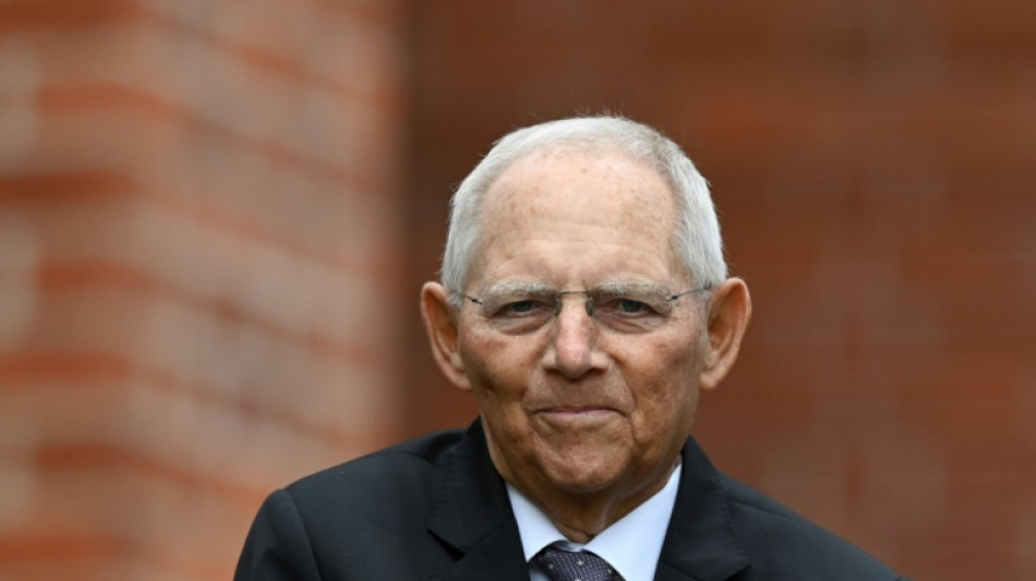 Parlamentspr&auml;sidentin Bas w&uuml;rdigt Sch&auml;uble als "gro&szlig;en Demokraten und Staatsmann"