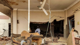 Les combats continuent au Soudan, des t&eacute;moins craignent un "si&egrave;ge" &agrave; Khartoum