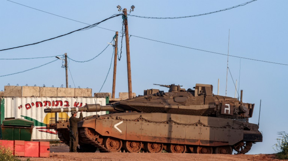 Une trentaine de roquettes tir&eacute;es du Liban, un bless&eacute; et des d&eacute;g&acirc;ts en Isra&euml;l