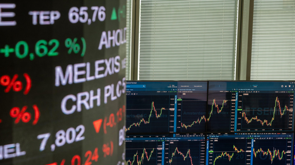 Borsa: l'Europa in calo con balzo petrolio, tensione sui titoli di Stato