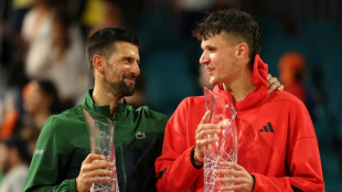 Mensik é campeão do Masters 1000 de Miami e deixa Djokovic sem 100º título