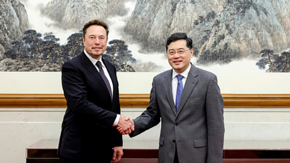 Tesla: Elon Musk veut "continuer de d&eacute;velopper ses activit&eacute;s en Chine", selon la diplomatie chinoise