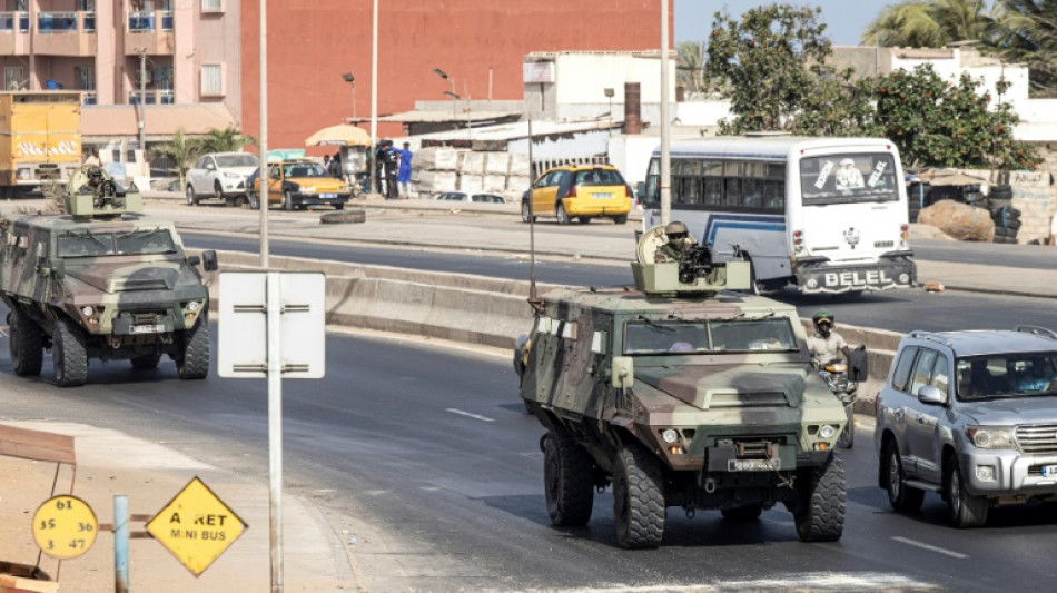 S&eacute;n&eacute;gal: le pouvoir d&eacute;ploie des forces arm&eacute;es dans Dakar, qui redoute une arrestation de Sonko