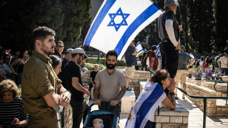 Israel afirma que identific&oacute; los restos de un reh&eacute;n entregado el viernes por Ham&aacute;s