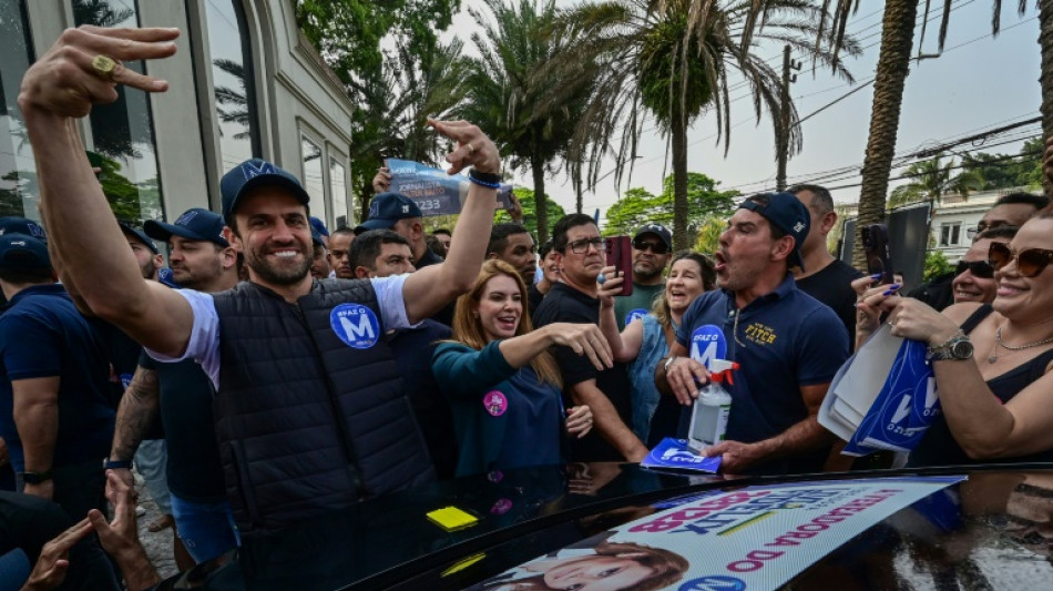 Se&ccedil;&otilde;es fecham nas elei&ccedil;&otilde;es municipais no Brasil, de olho em S&atilde;o Paulo