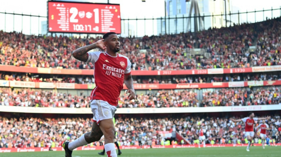 Arsenal e City fazem confronto direto pela lideran&ccedil;a do Campeonato Ingl&ecirc;s