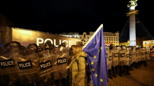 Neue Proteste in Georgien nach Polizeieinsatz gegen pro-europ&auml;ische Demonstranten