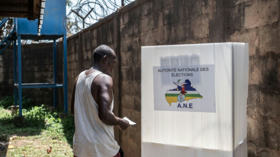 La Centrafrique a vot&eacute; sur un projet de nouvelle Constitution 