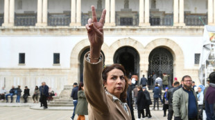 Un proc&egrave;s exceptionnel d'opposants au pr&eacute;sident Saied s'ouvre &agrave; Tunis