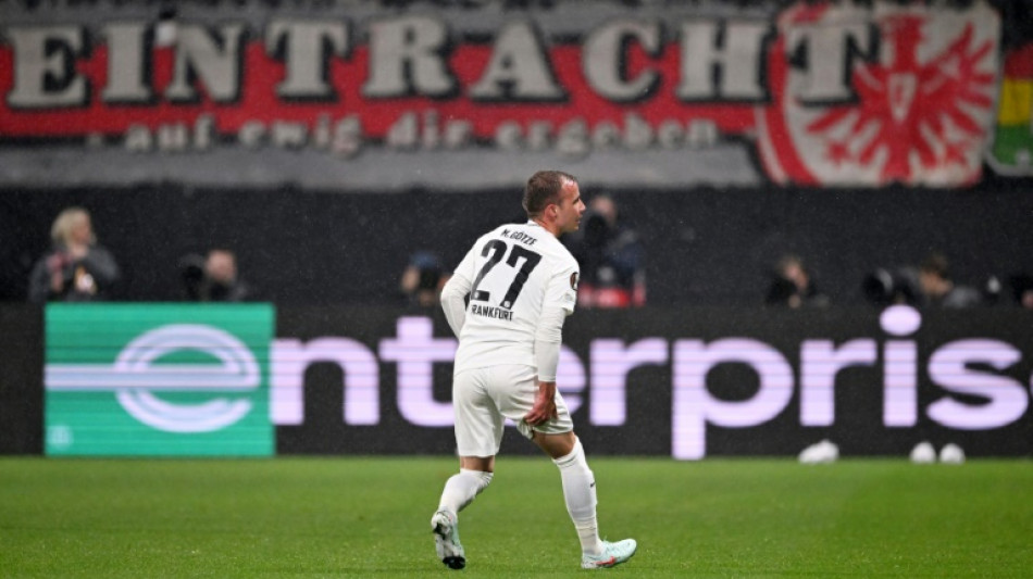Frankfurt's Goetze sidelined with leg injury