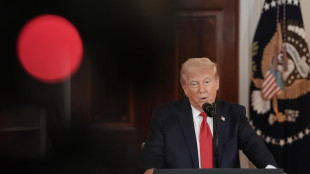 Trump, 'ho detto a Zelensky di firmare perché Mosca è più forte'