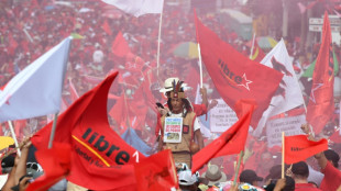 Tausende bei Solidarit&auml;tsdemo f&uuml;r honduranische Pr&auml;sidentin