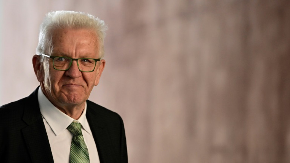 Bade-W&uuml;rttembergs Regierungschef Kretschmann lie&szlig; Sch&uuml;ler fr&uuml;her an Kr&ouml;ten lecken