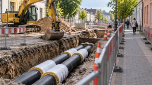 Budowa sieci ciepłowniczej zamyka odcinek ul. Piotra Skargi w Pabianicach