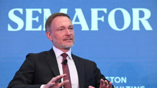 Angriffe auf Politiker: Bundesfinanzminister Lindner will sein Verhalten nicht &auml;ndern