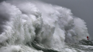 De fortes vagues attendues dans l'ouest, trois d&eacute;partements en vigilance orange samedi