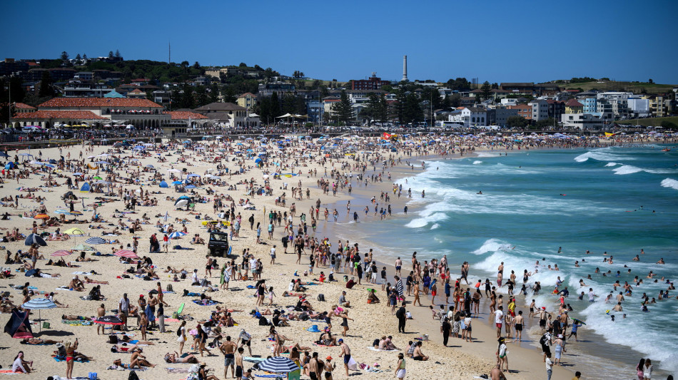 Media, in Australia sparatoria di massa a Bondi Beach, a Sydney