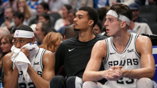 NBA: Wembanyama se blesse, les Timberwolves et les Celtics dominateurs, record de d&eacute;faites pour D&eacute;troit