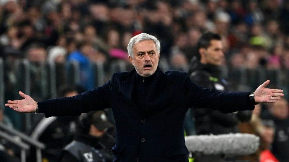 Foot: la Roma tourne brutalement la page Jos&eacute; Mourinho