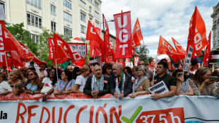 El Congreso espa&ntilde;ol rechaza el proyecto estrella del Gobierno para reducir la jornada laboral