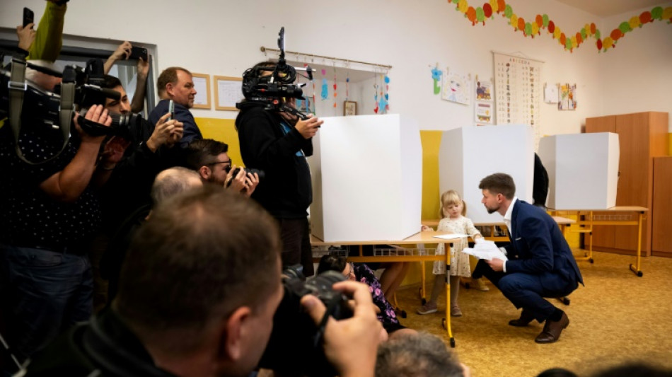 L&eacute;gislatives serr&eacute;es en Slovaquie, avec l'Ukraine en toile de fond