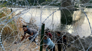 Les migrants affluent &agrave; la fronti&egrave;re entre le Mexique et les Etats-Unis