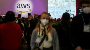 OpenAI compra a Amazon infraestructura para desarrollar IA por 38.000 millones de dólares