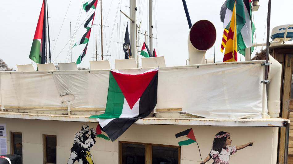 Flotilla, 'bloccati da Israele alcuni dei 35 italiani a bordo'