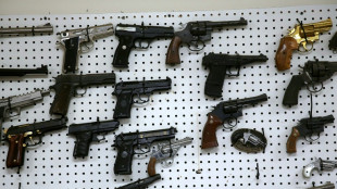Pistolensch&uuml;sse bei Streit in Diskothek: Unbeteiligter Besucher in K&ouml;ln verletzt