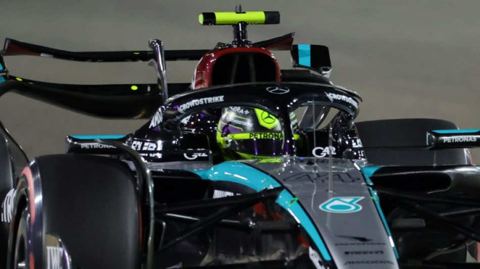 F1: Hamilton et Mercedes, les plus rapides de la 2e s&eacute;ance d'essais libres &agrave; Bahre&iuml;n