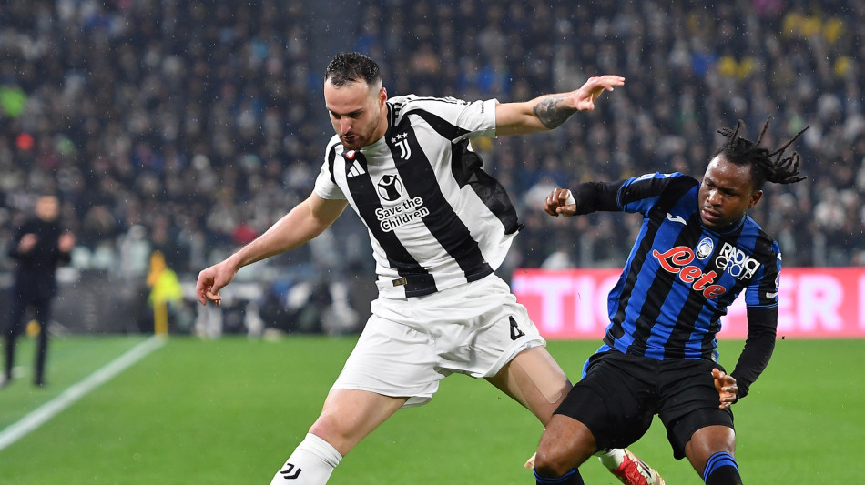 Calcio: Juve; frattura per Gatti, star&agrave; fermo un mese