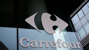 La justice se prononcera fin novembre sur la politique sociale de Carrefour, attaqu&eacute;e par la CFDT